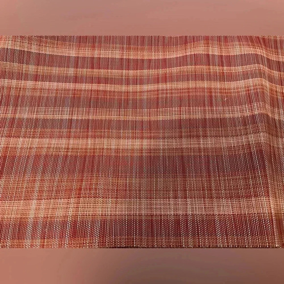 Set of 2 placemats by Threshold - Picture 2 of 2